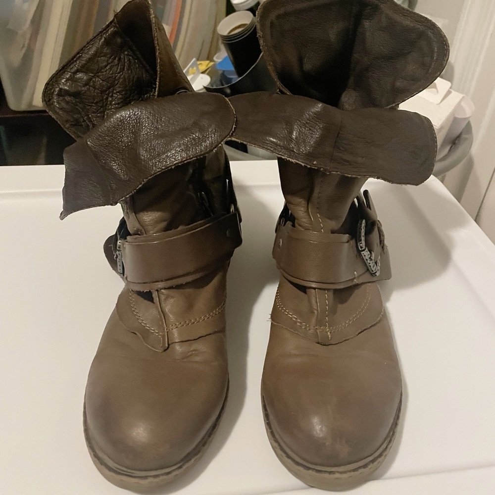 Nordstrom Report Brown Leather Distressed Moto Boots Size 8